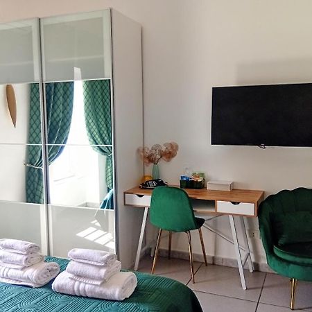 Megaride Santa Lucia Bed & Breakfast Napoli Exterior foto