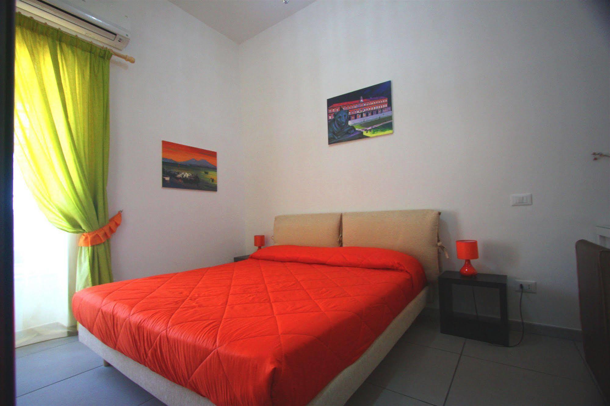 Megaride Santa Lucia Bed & Breakfast Napoli Exterior foto